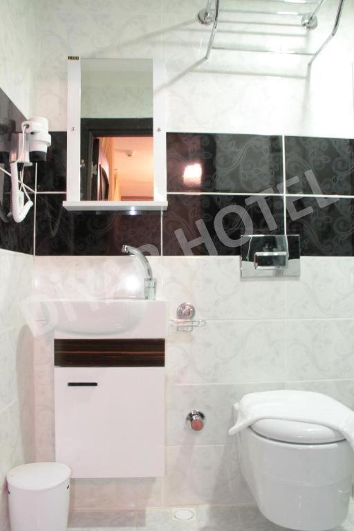 Diyar Budget Hotel Istanbul Exterior photo